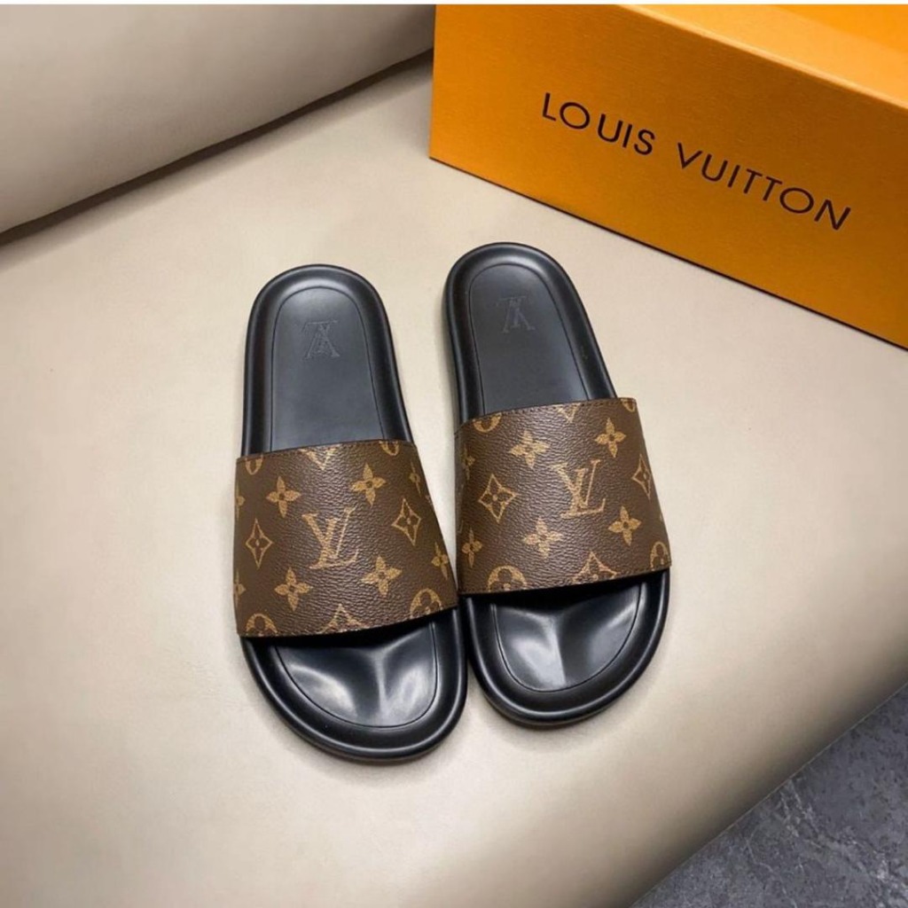 حذاء Louis Vuitton بني كلاسيك